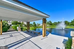 BAYVILLE SHORES - Residential