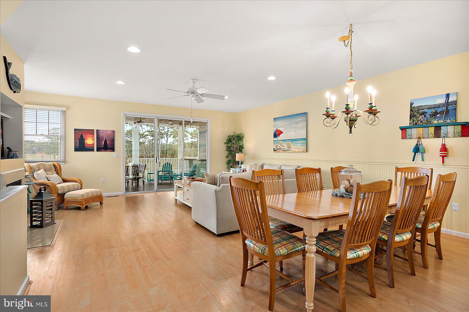 BAYVILLE SHORES - Residential