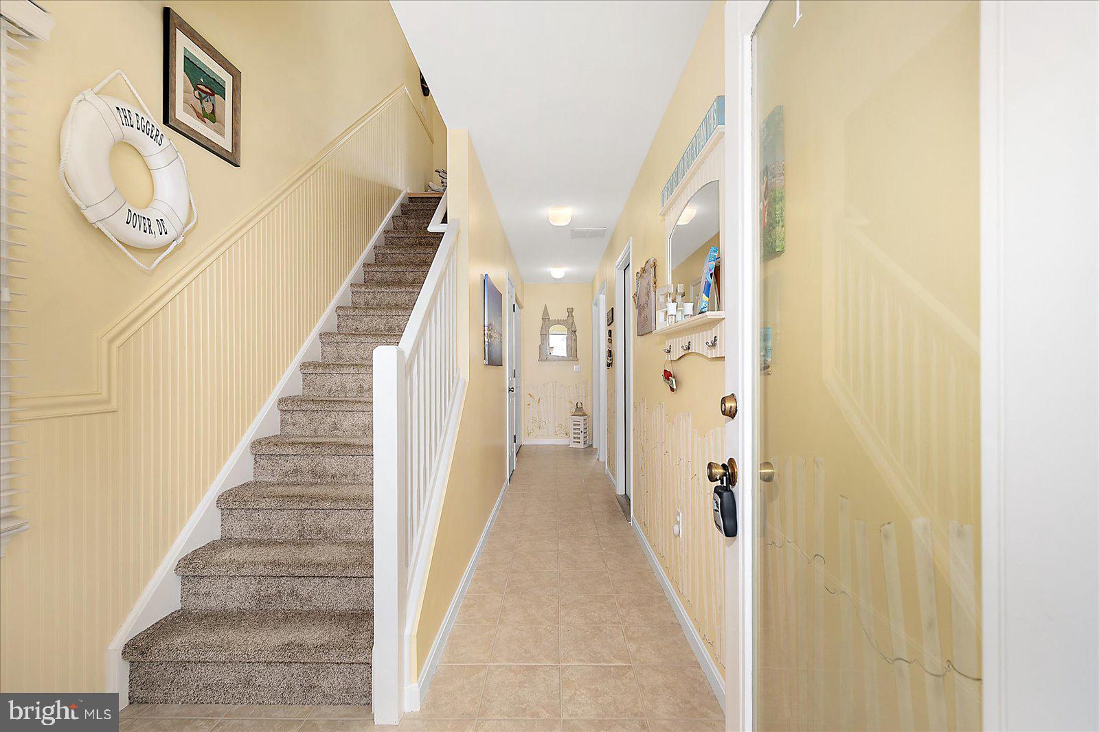 BAYVILLE SHORES - Residential