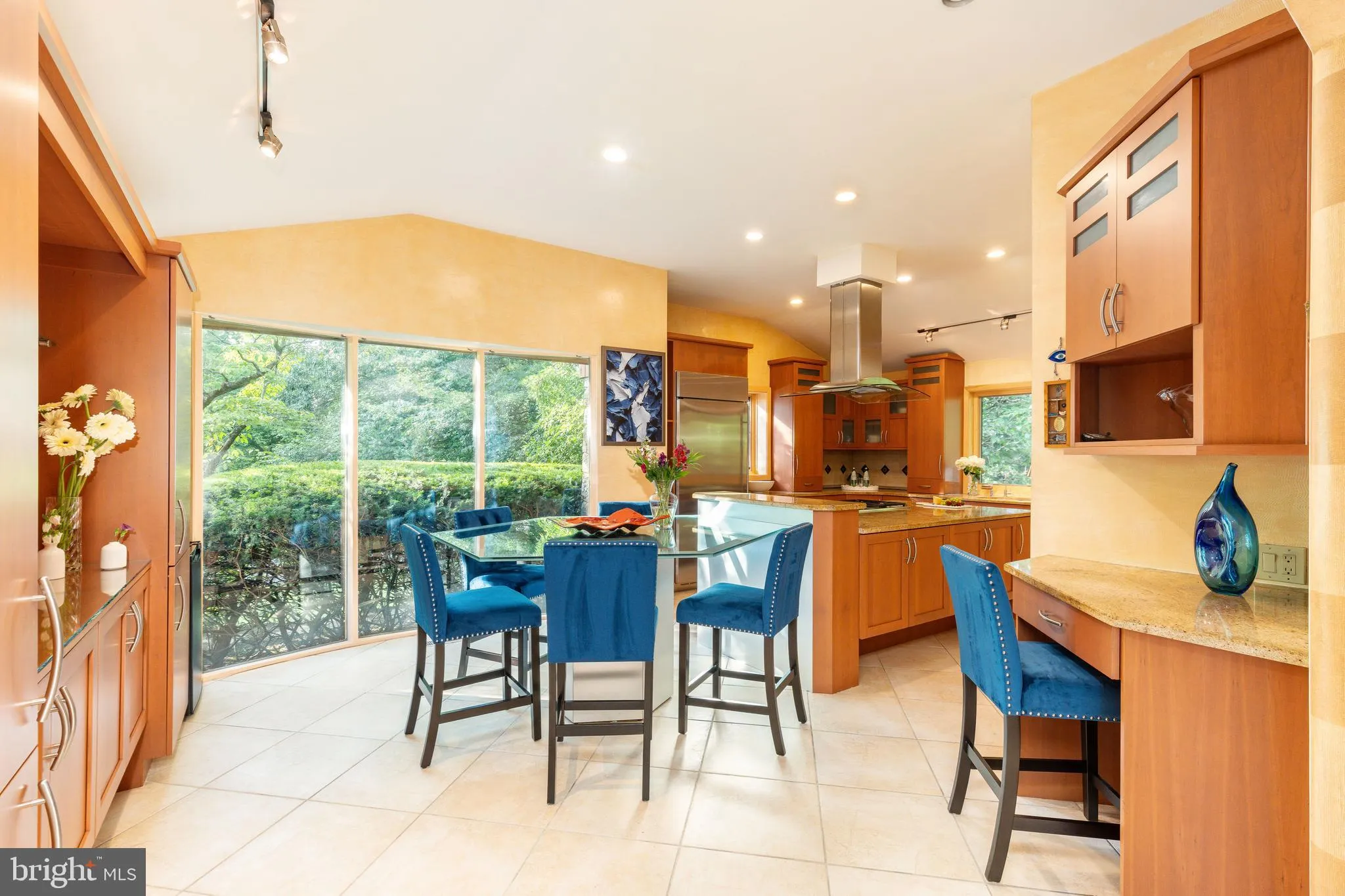 Villanova, Pennsylvania 19085, United States, 3 Bedrooms Bedrooms, ,4 BathroomsBathrooms,Residential,Active,157014