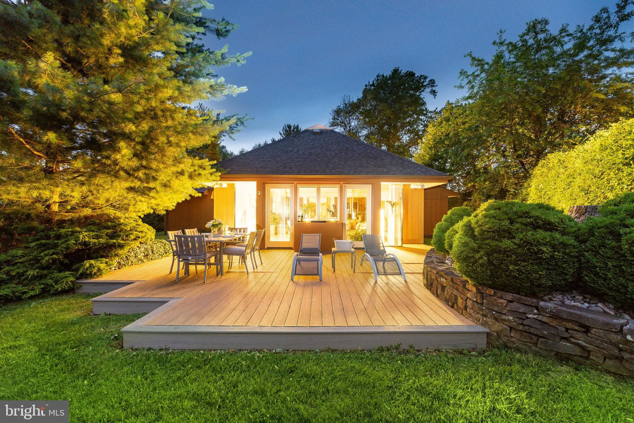 Villanova, Pennsylvania 19085, United States, 3 Bedrooms Bedrooms, ,4 BathroomsBathrooms,Residential,Active,157014