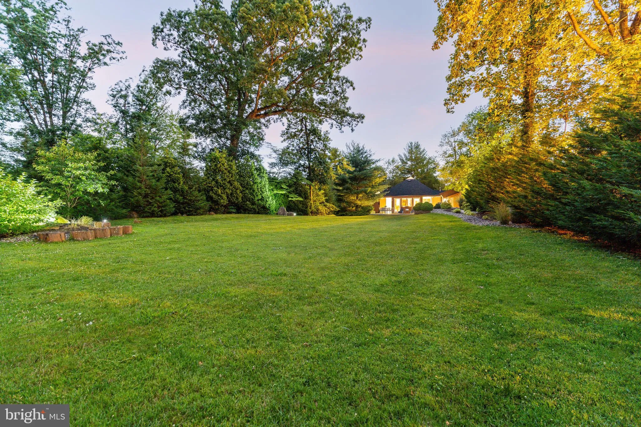 Villanova, Pennsylvania 19085, United States, 3 Bedrooms Bedrooms, ,4 BathroomsBathrooms,Residential,Active,157014