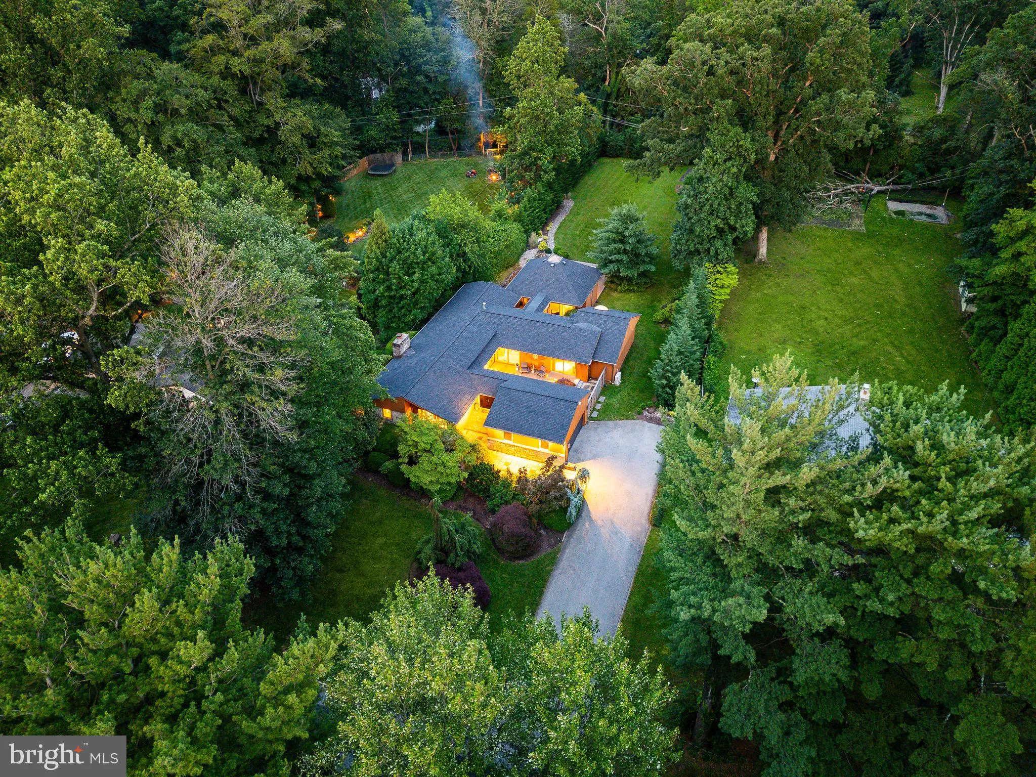 Villanova, Pennsylvania 19085, United States, 3 Bedrooms Bedrooms, ,4 BathroomsBathrooms,Residential,Active,157014