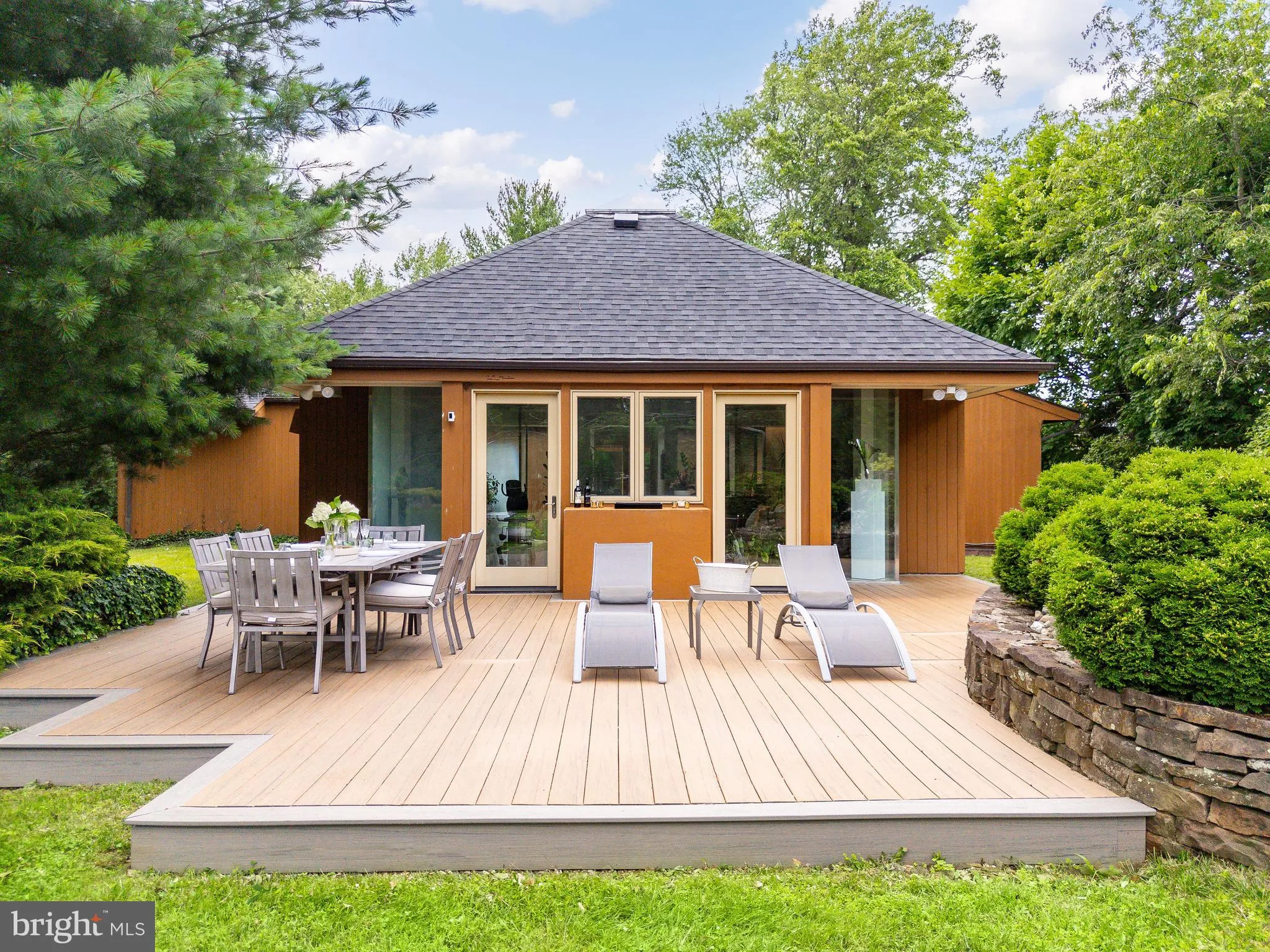 Villanova, Pennsylvania 19085, United States, 3 Bedrooms Bedrooms, ,4 BathroomsBathrooms,Residential,Active,157014