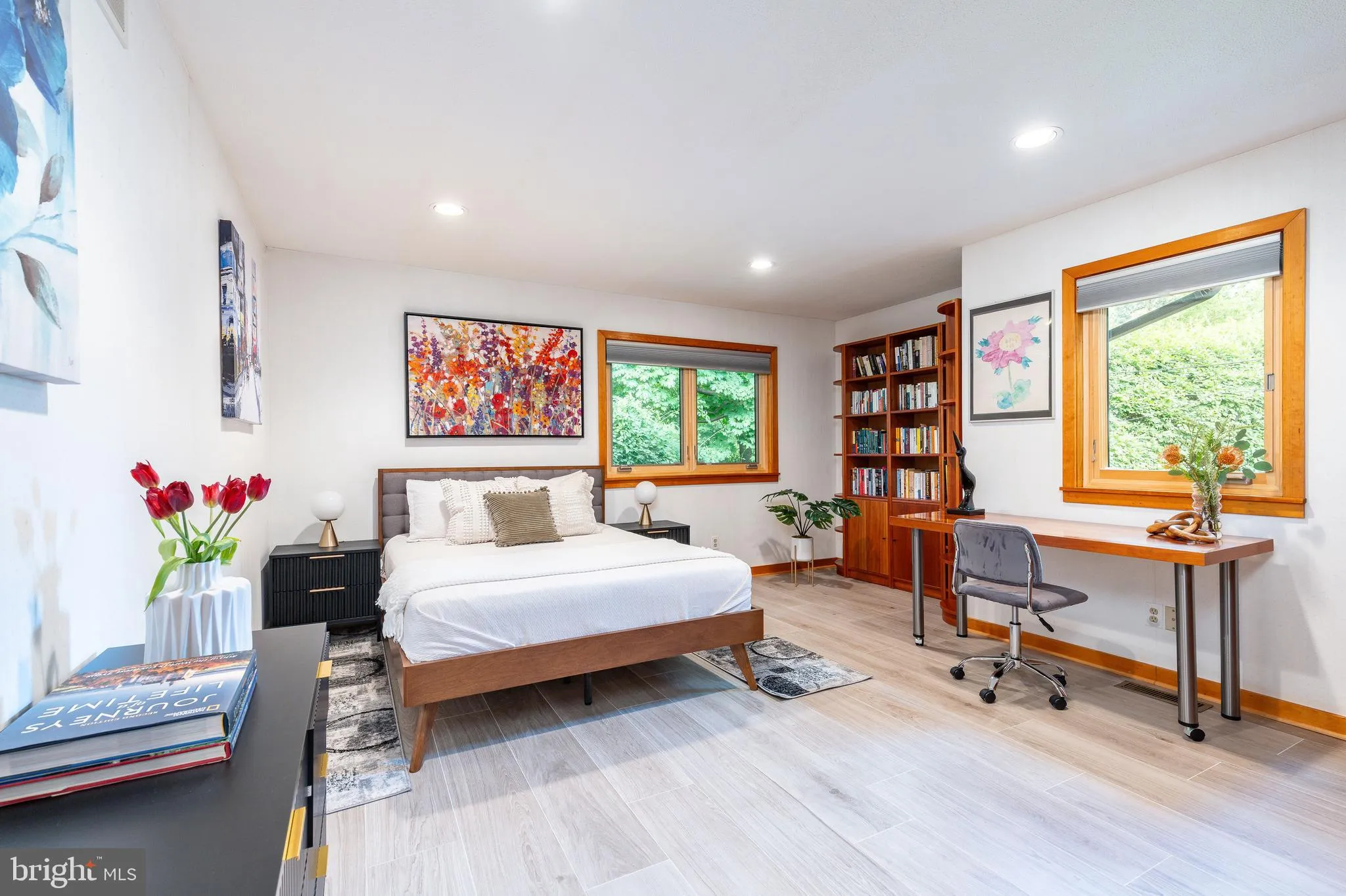 Villanova, Pennsylvania 19085, United States, 3 Bedrooms Bedrooms, ,4 BathroomsBathrooms,Residential,Active,157014