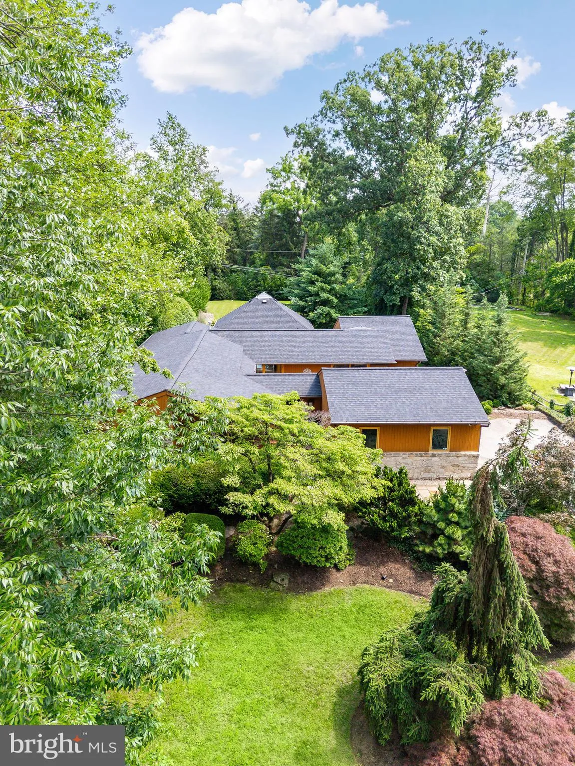 Villanova, Pennsylvania 19085, United States, 3 Bedrooms Bedrooms, ,4 BathroomsBathrooms,Residential,Active,157014