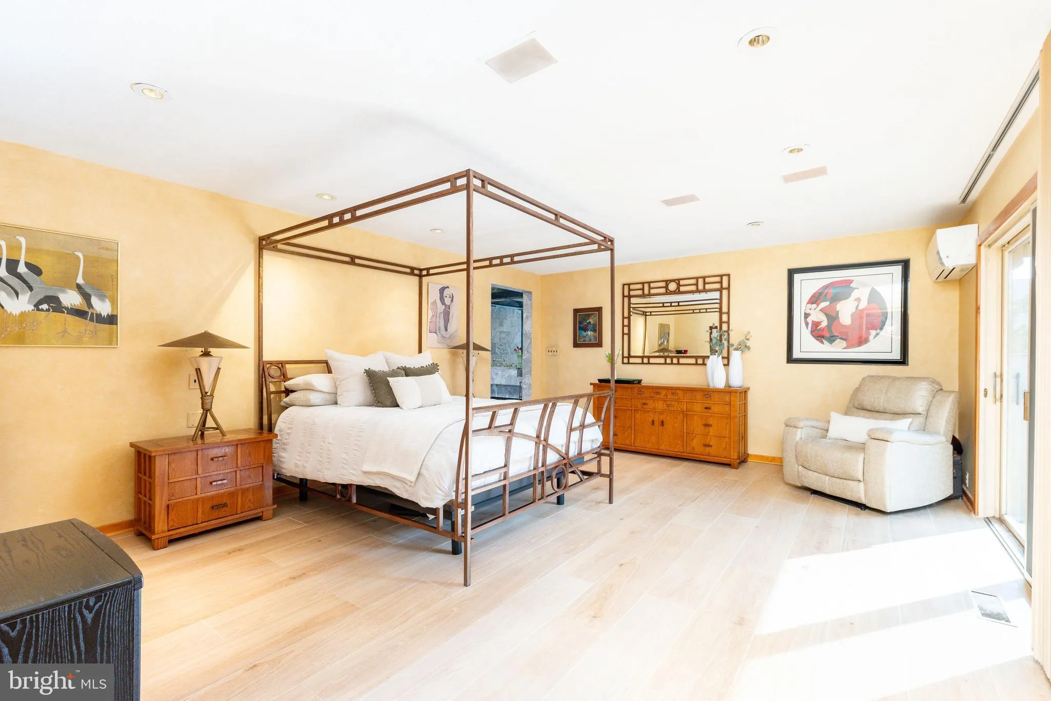 Villanova, Pennsylvania 19085, United States, 3 Bedrooms Bedrooms, ,4 BathroomsBathrooms,Residential,Active,157014