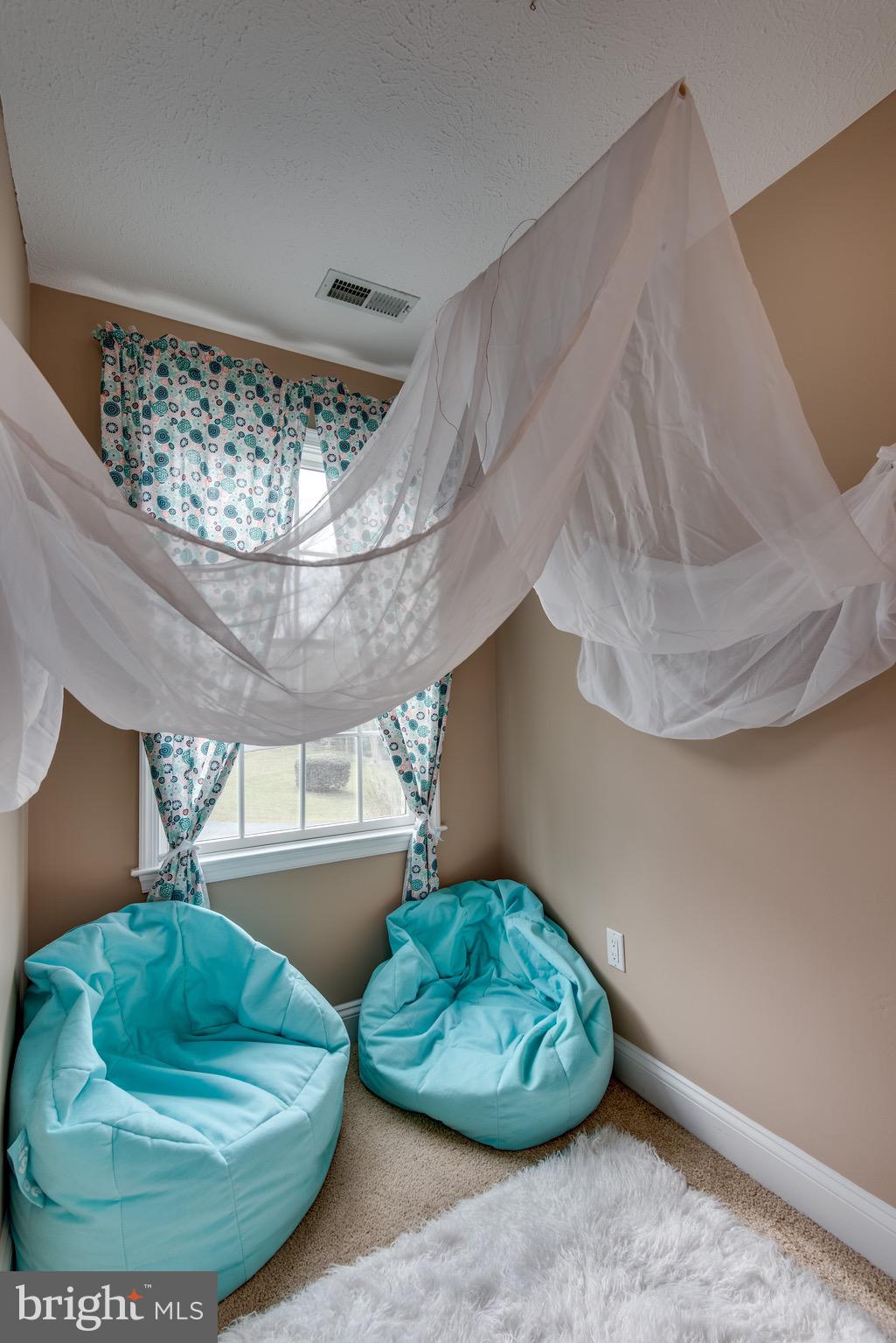 SINGLETREE - Residential