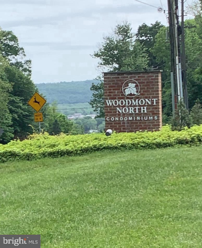 WOODMONT NORTH - Residential