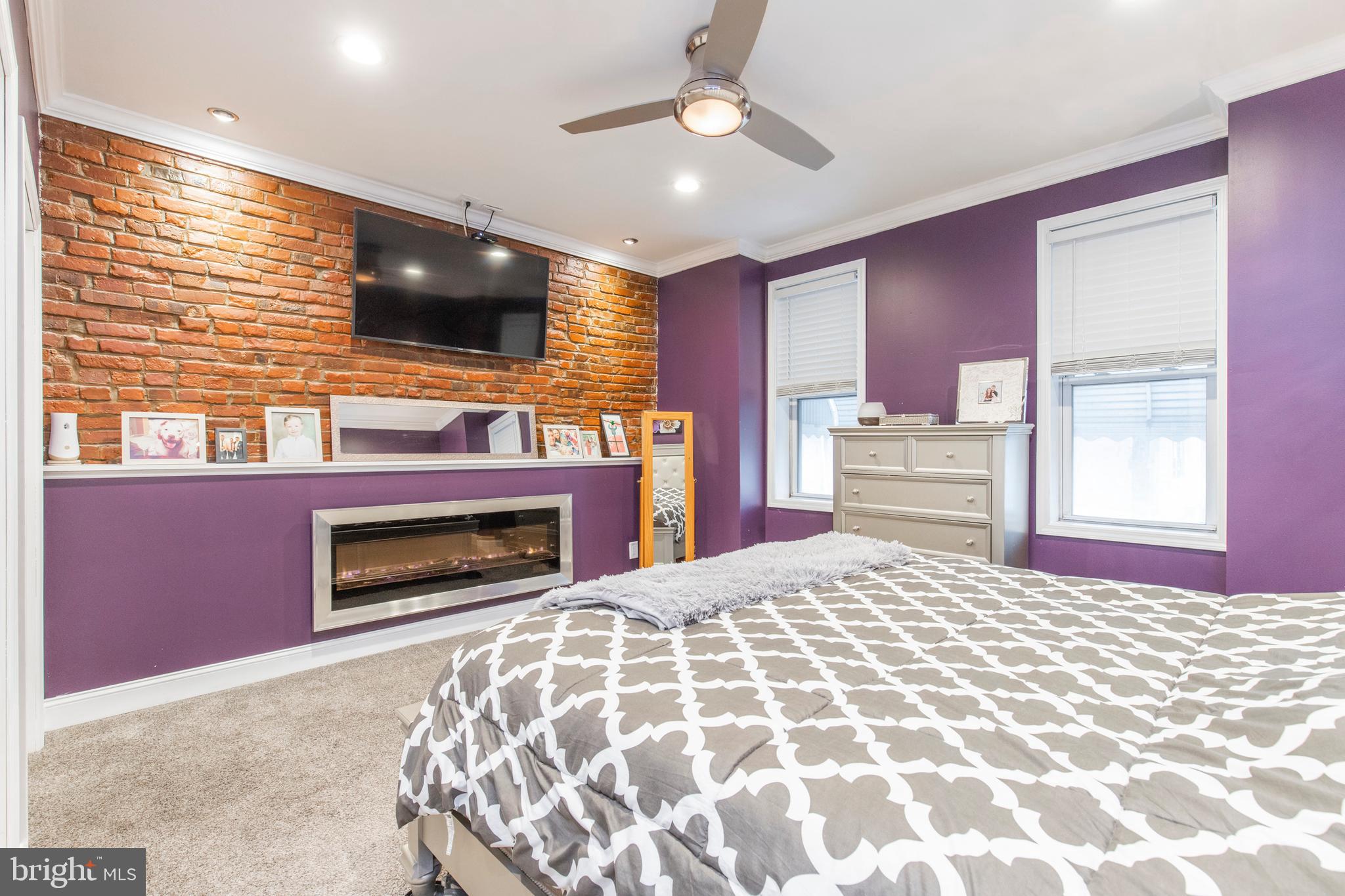 WHITMAN - Residential