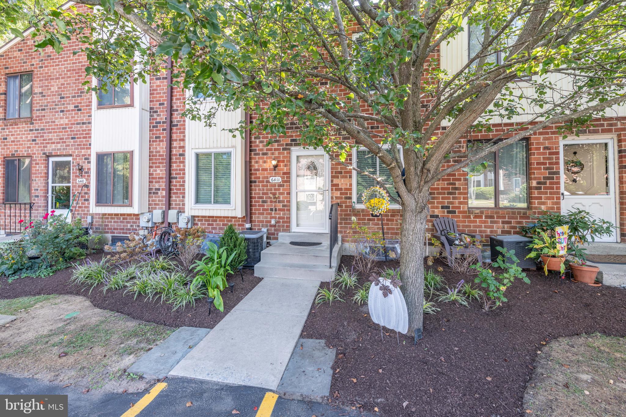 HILLTOP SUMMIT - Residential