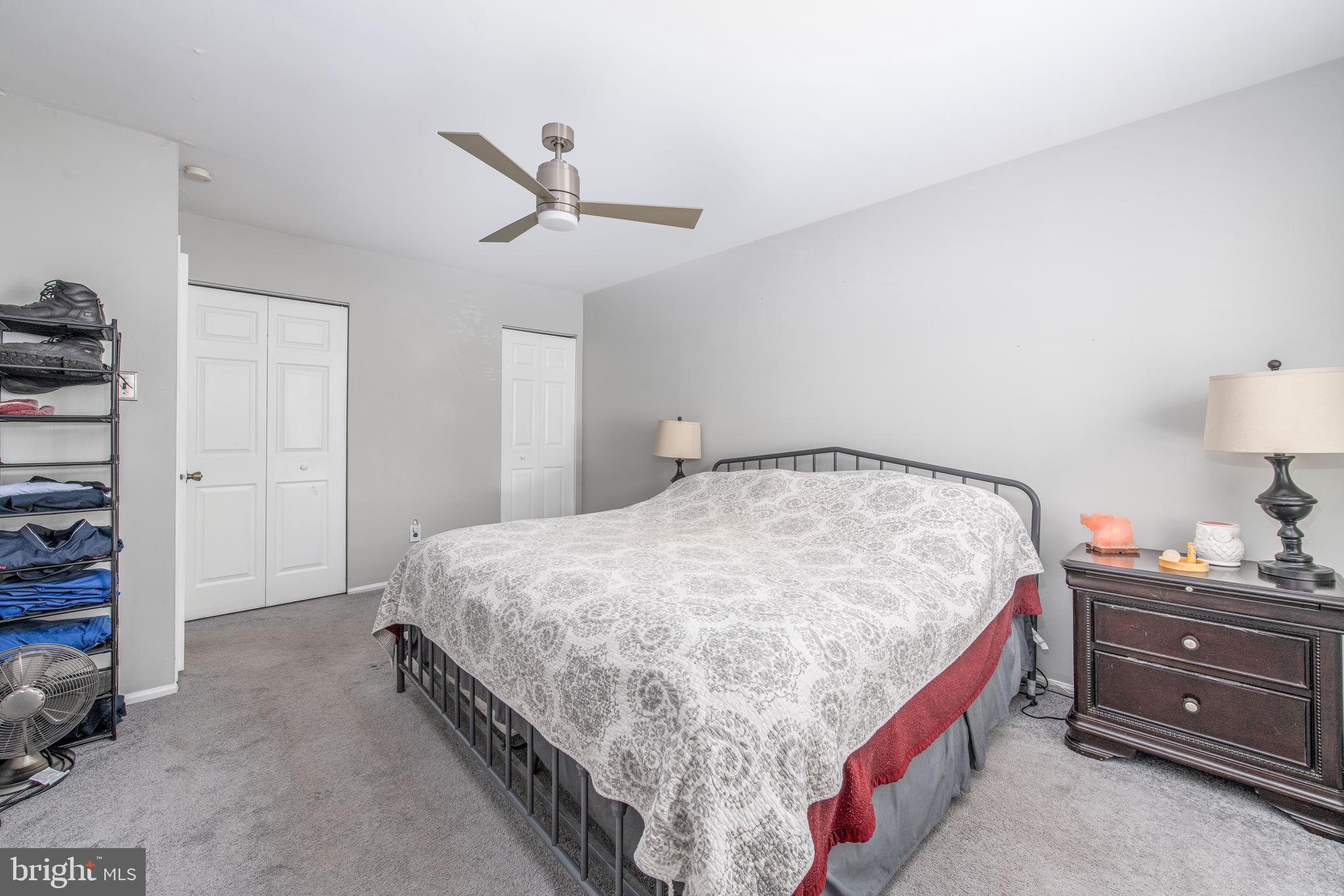 HILLTOP SUMMIT - Residential