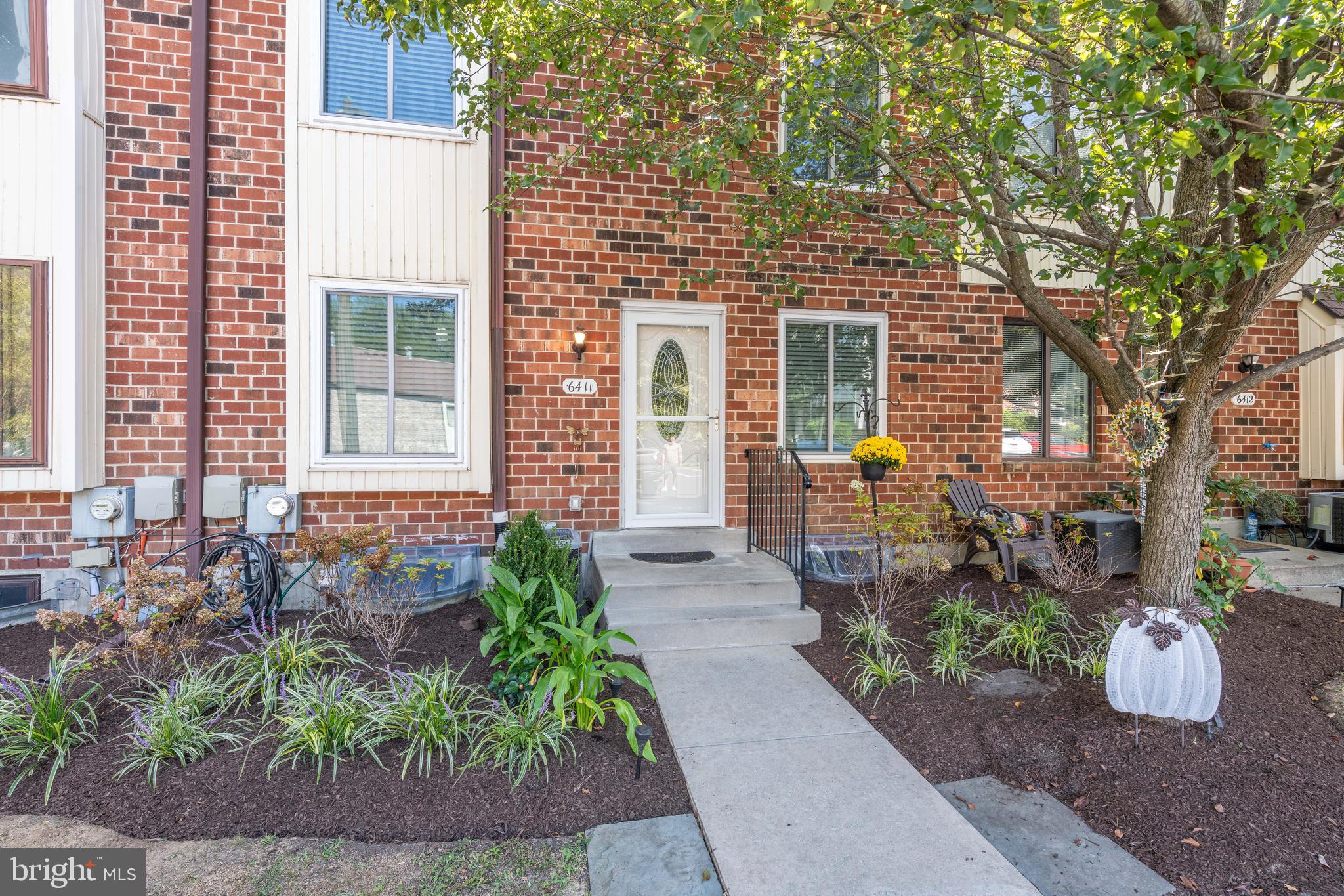 HILLTOP SUMMIT - Residential