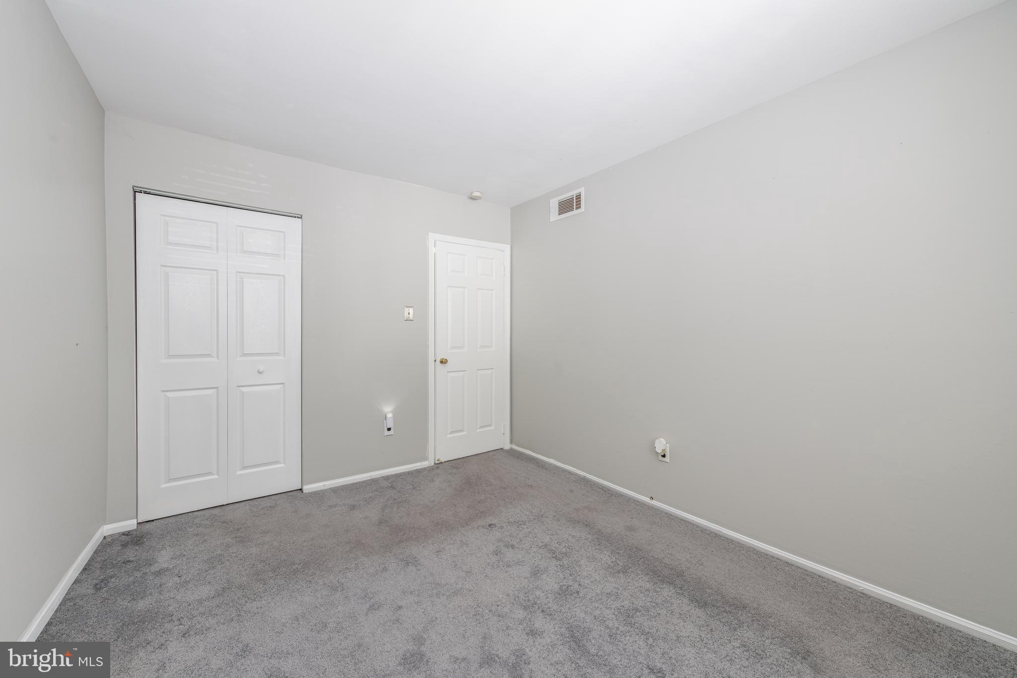 HILLTOP SUMMIT - Residential