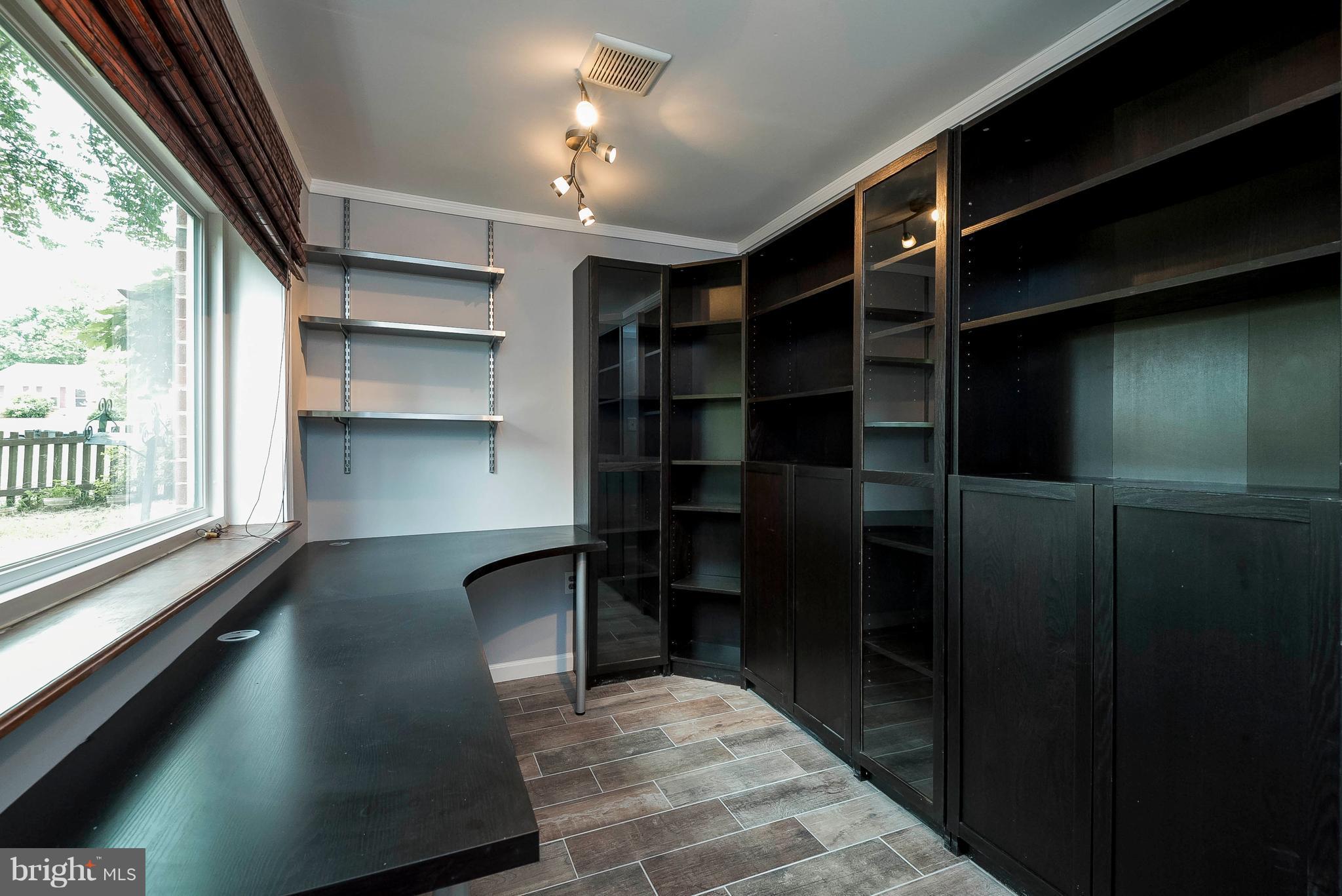 COURTS OF CHANDON - Residential