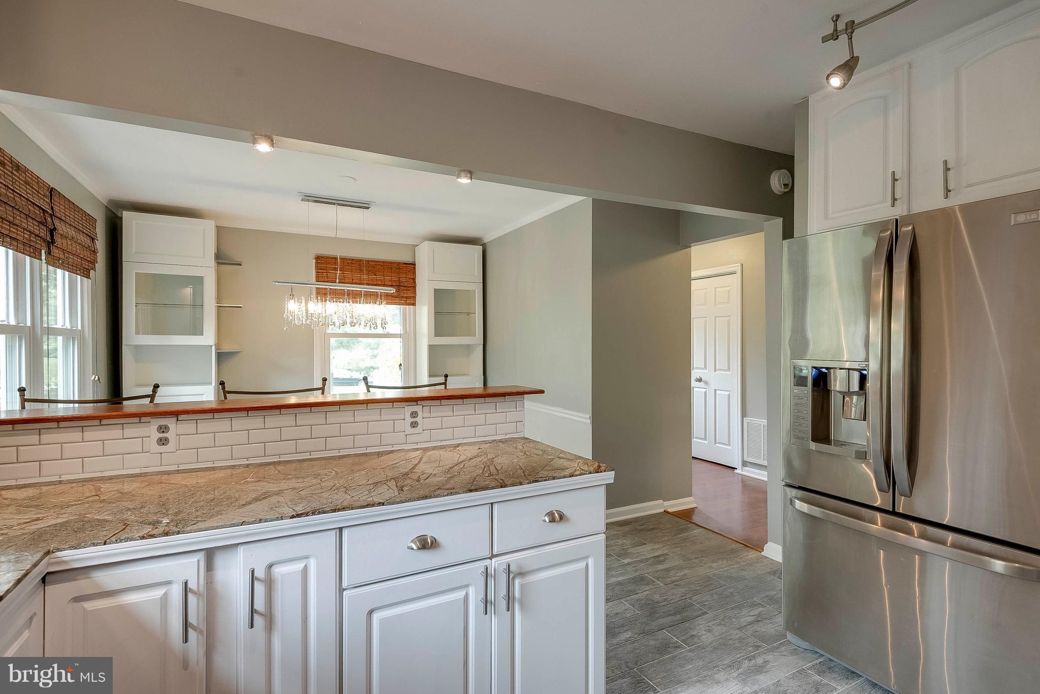 COURTS OF CHANDON - Residential