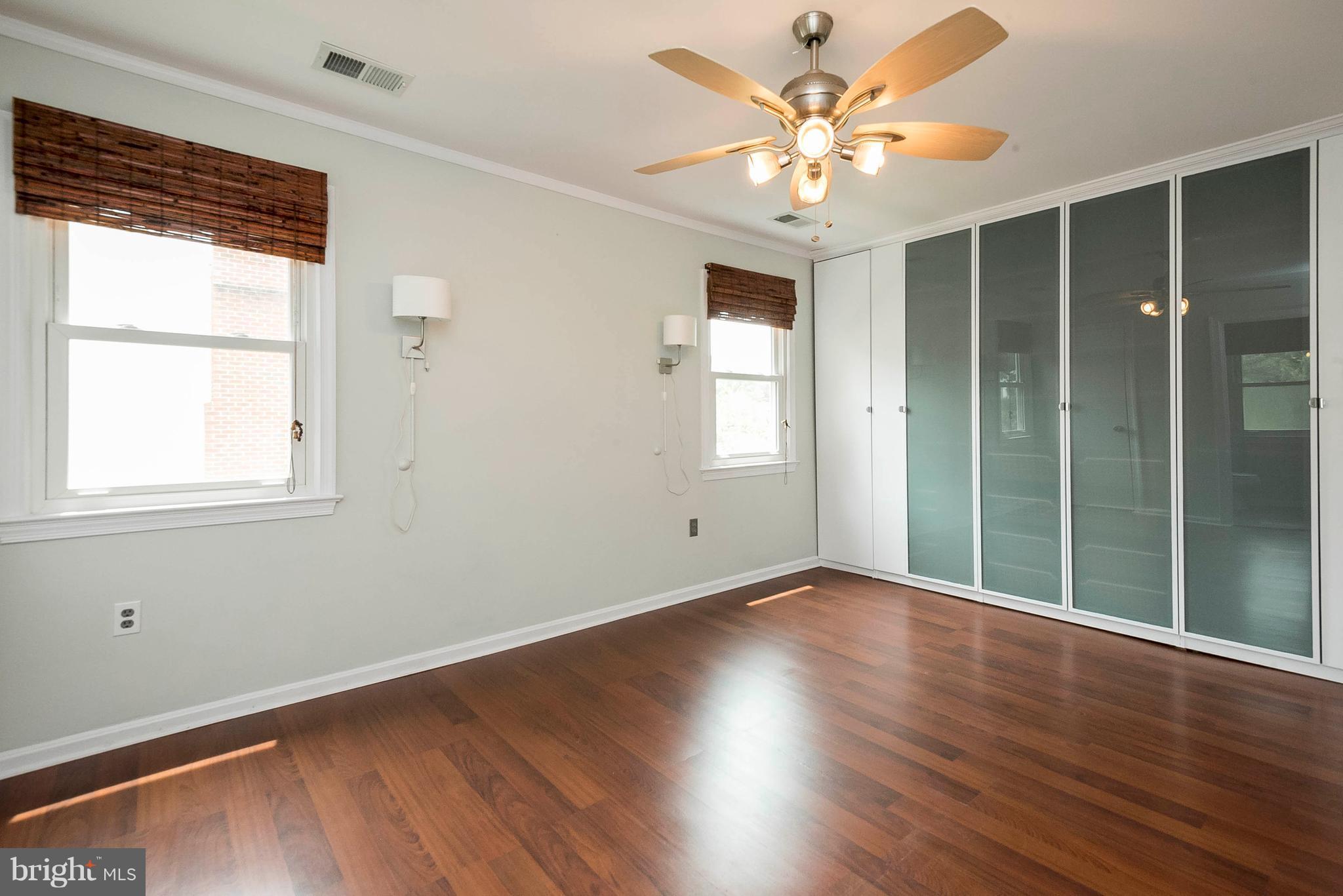 COURTS OF CHANDON - Residential