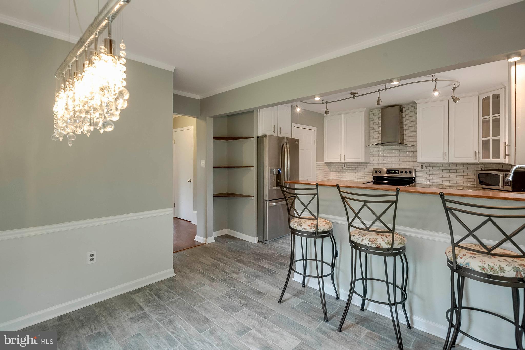 COURTS OF CHANDON - Residential