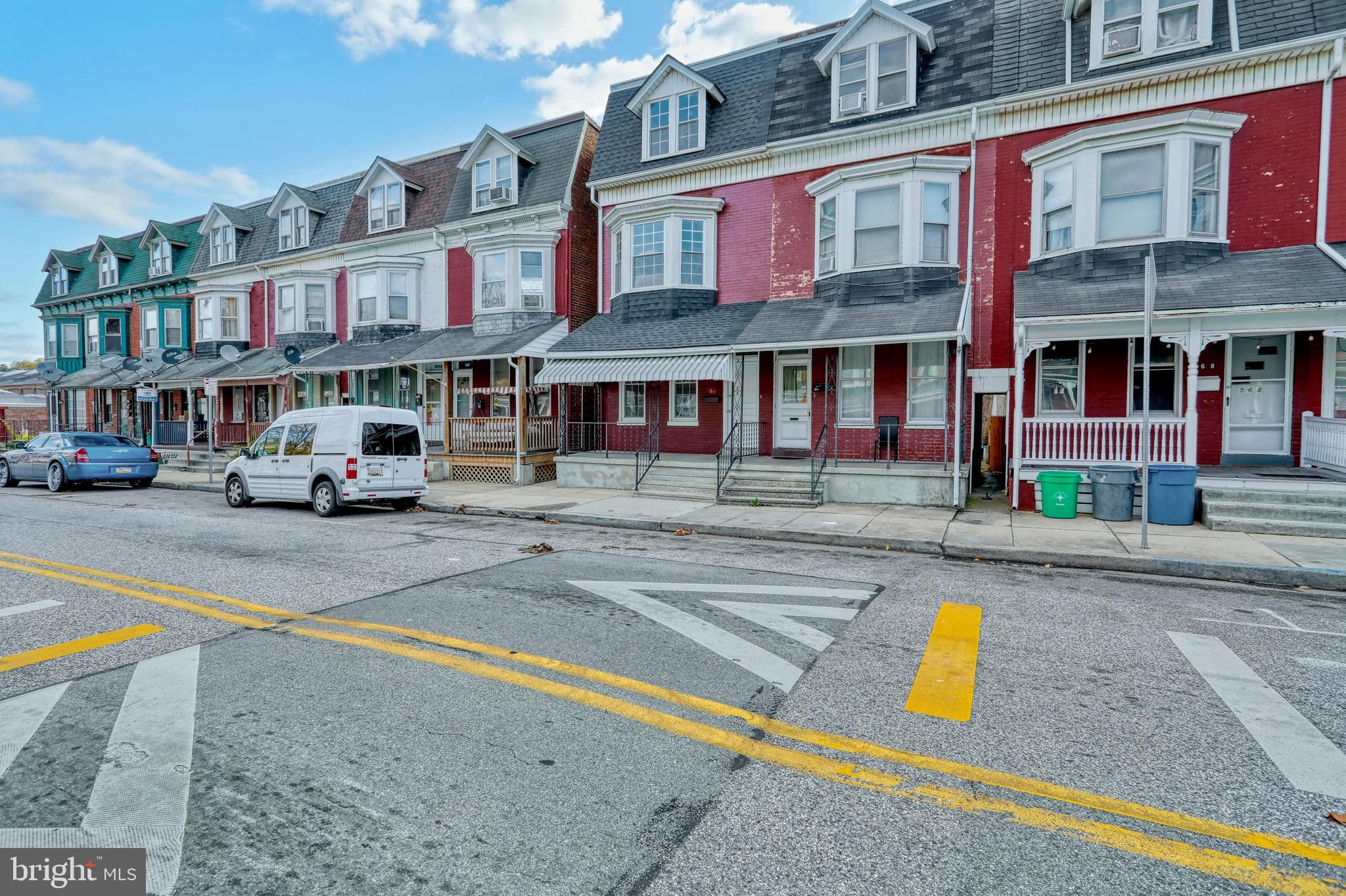 THE AVENUES - Residential