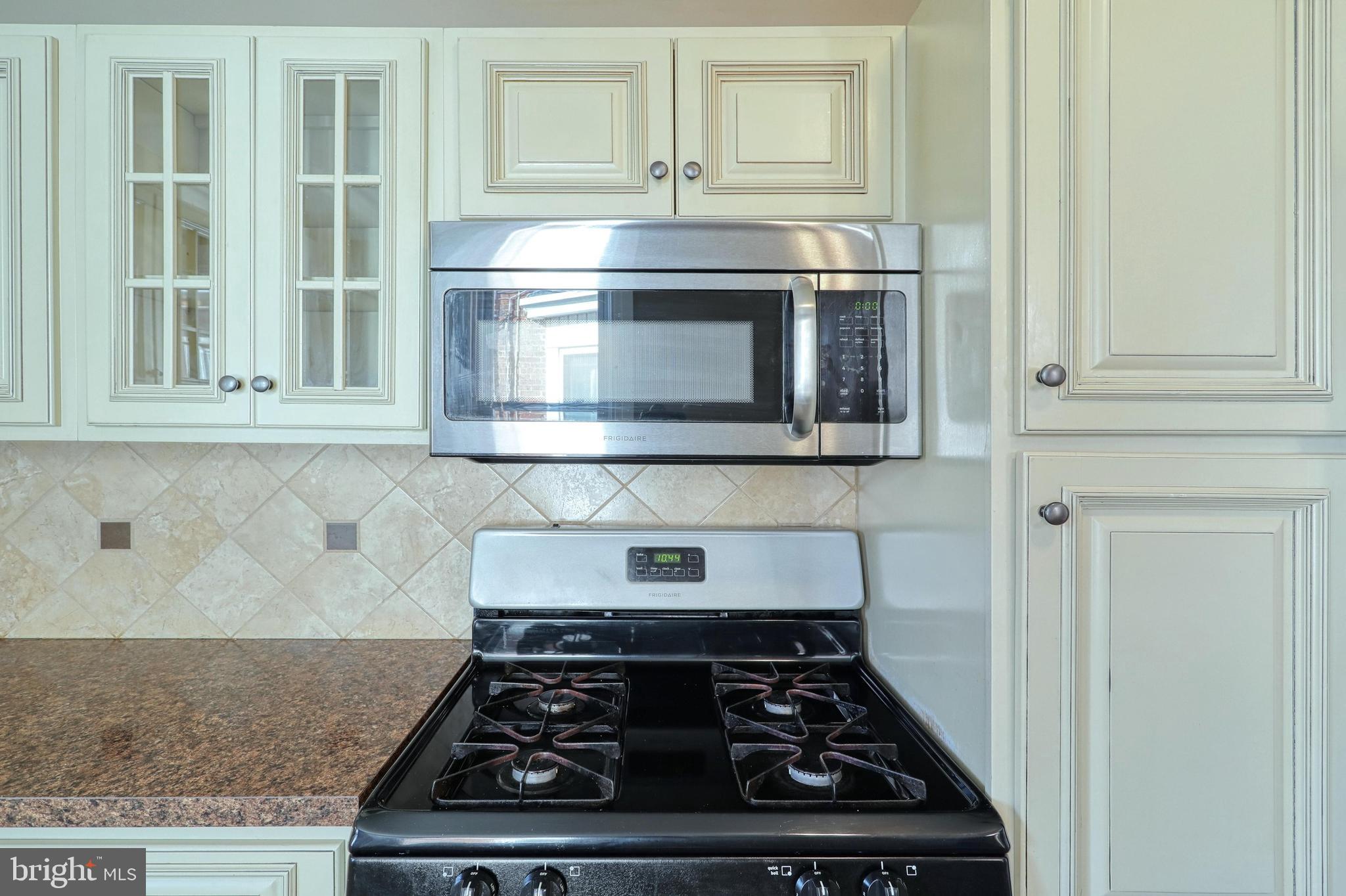 THE AVENUES - Residential