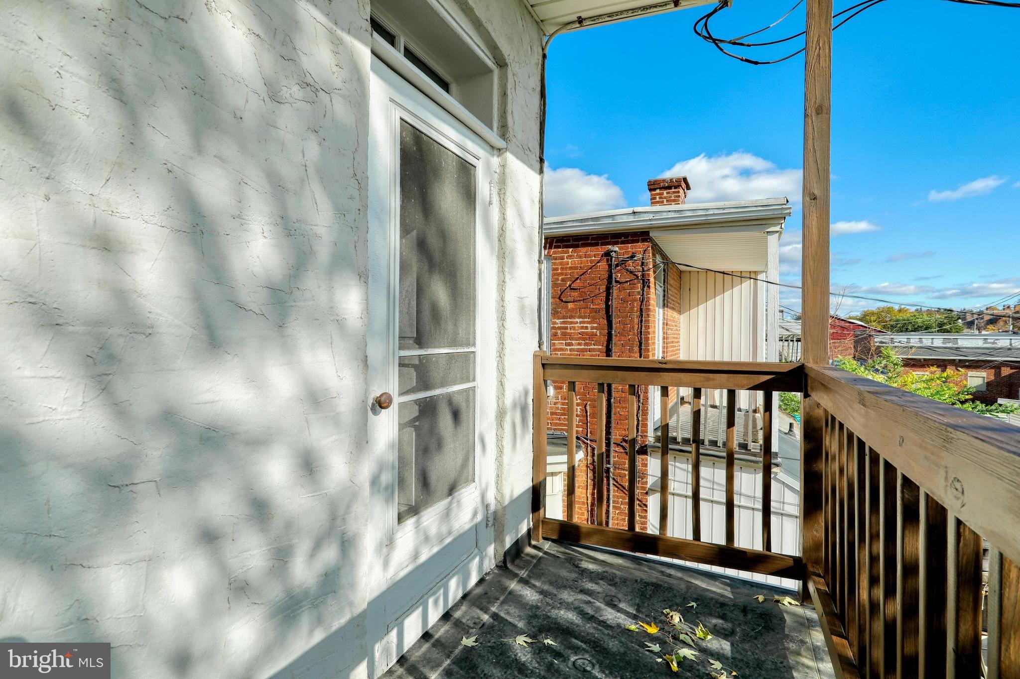 THE AVENUES - Residential