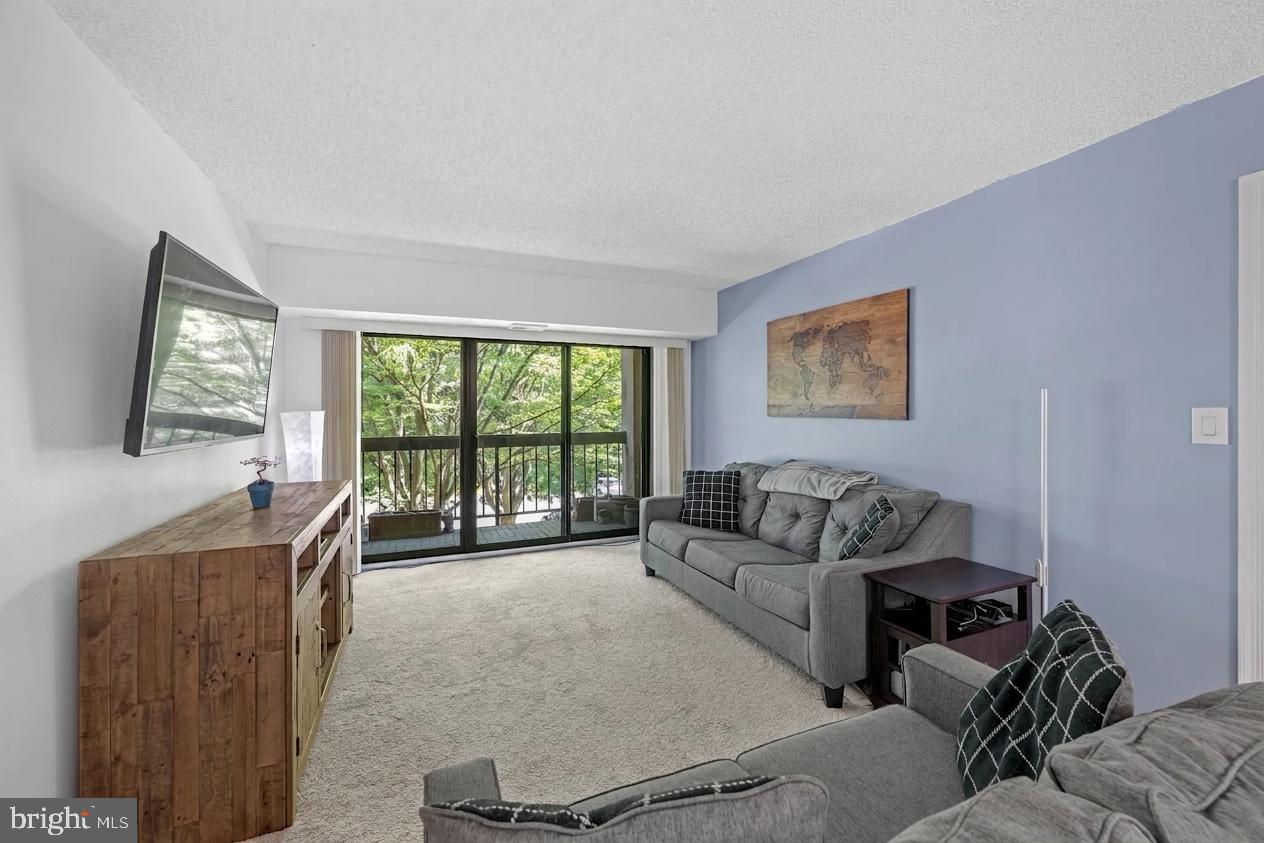805 N HOWARD STREET N 246