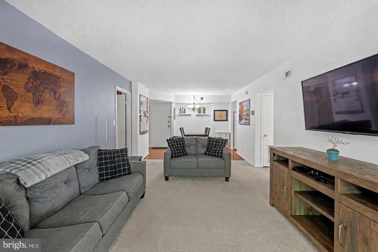 805 N HOWARD STREET N 246