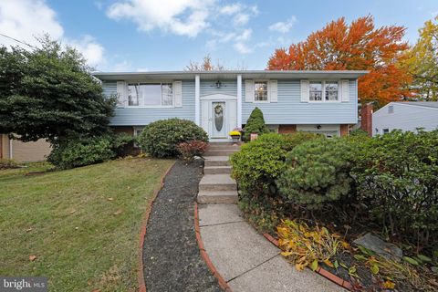 408 WINDSOR DRIVE CHERRY HILL NJ 08002