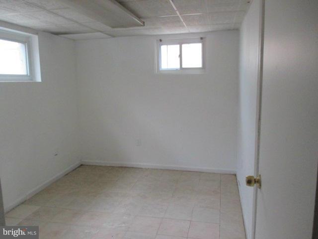 LANDOVER KNOLLS - Residential