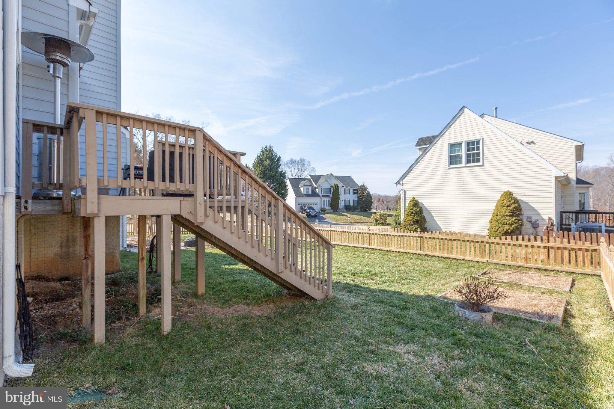 STAFFORD LAKES VILLAGE - Residential