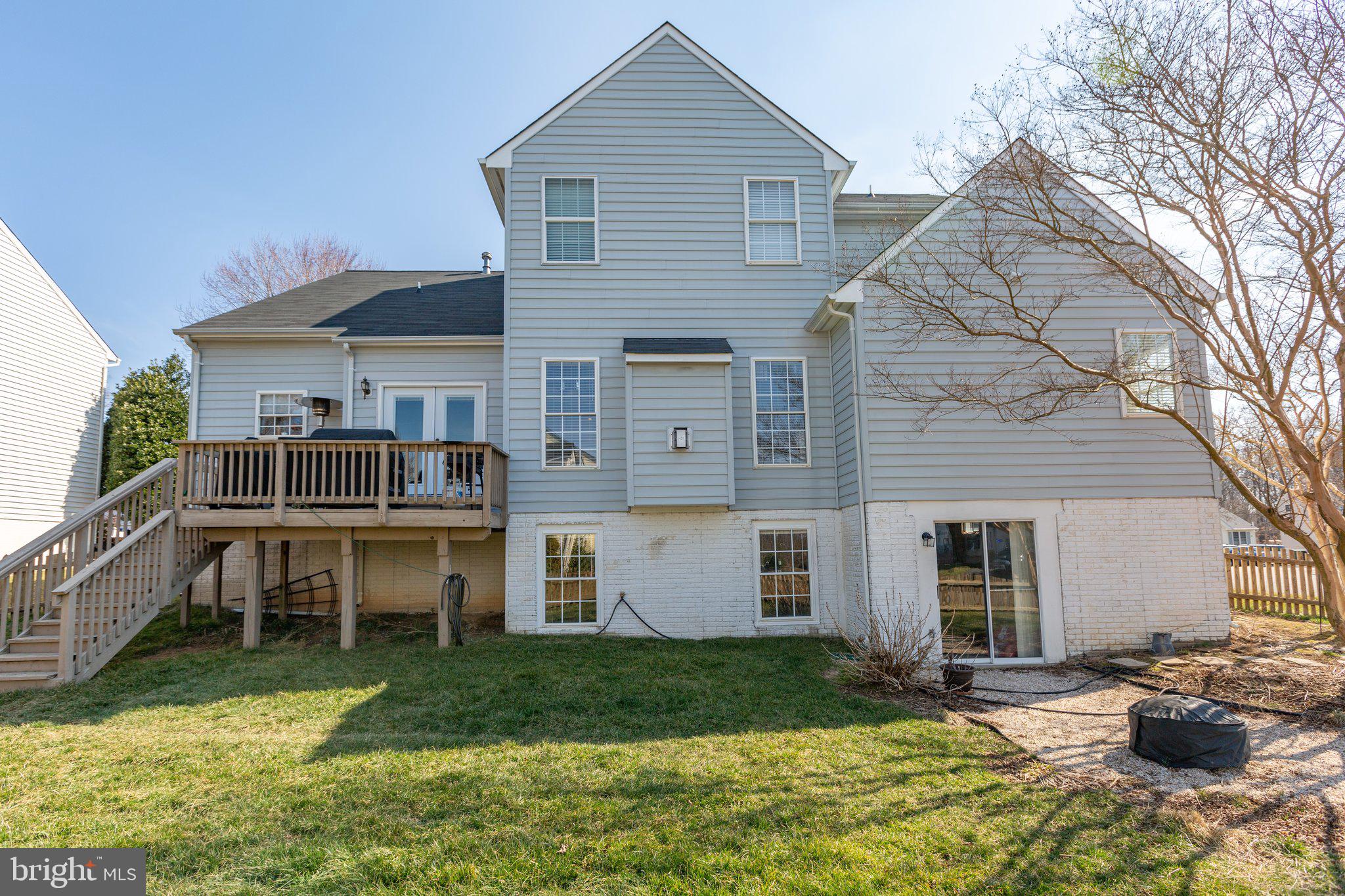 STAFFORD LAKES VILLAGE - Residential