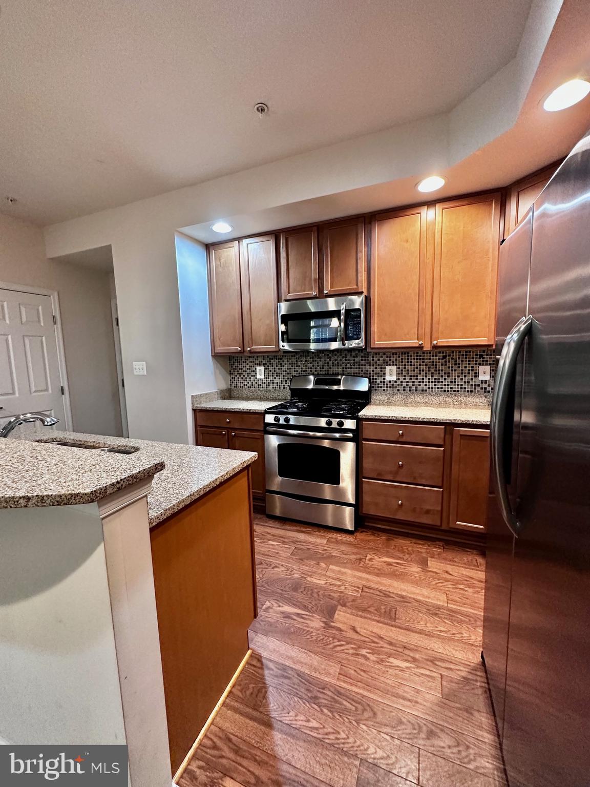 HALL STATION CONDO - Residential Lease