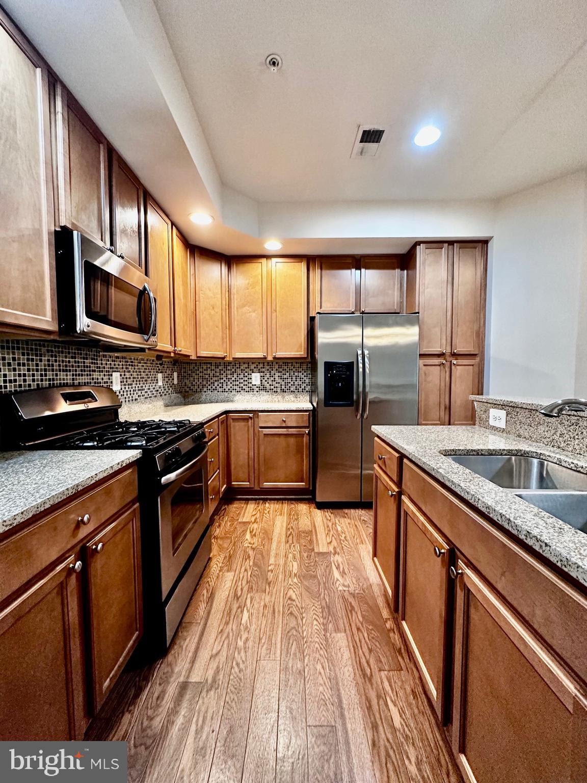 HALL STATION CONDO - Residential Lease