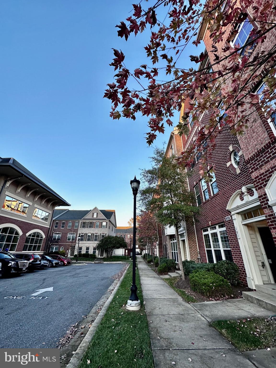 HALL STATION CONDO - Residential Lease