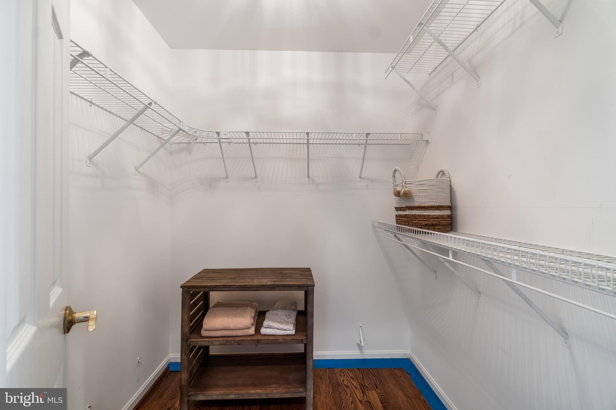 WEST RIVER - Residential