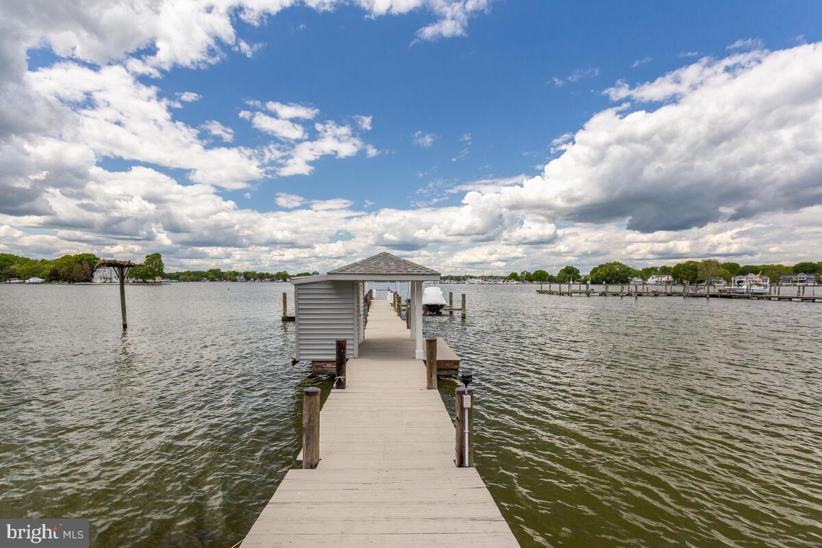 WEST RIVER - Residential