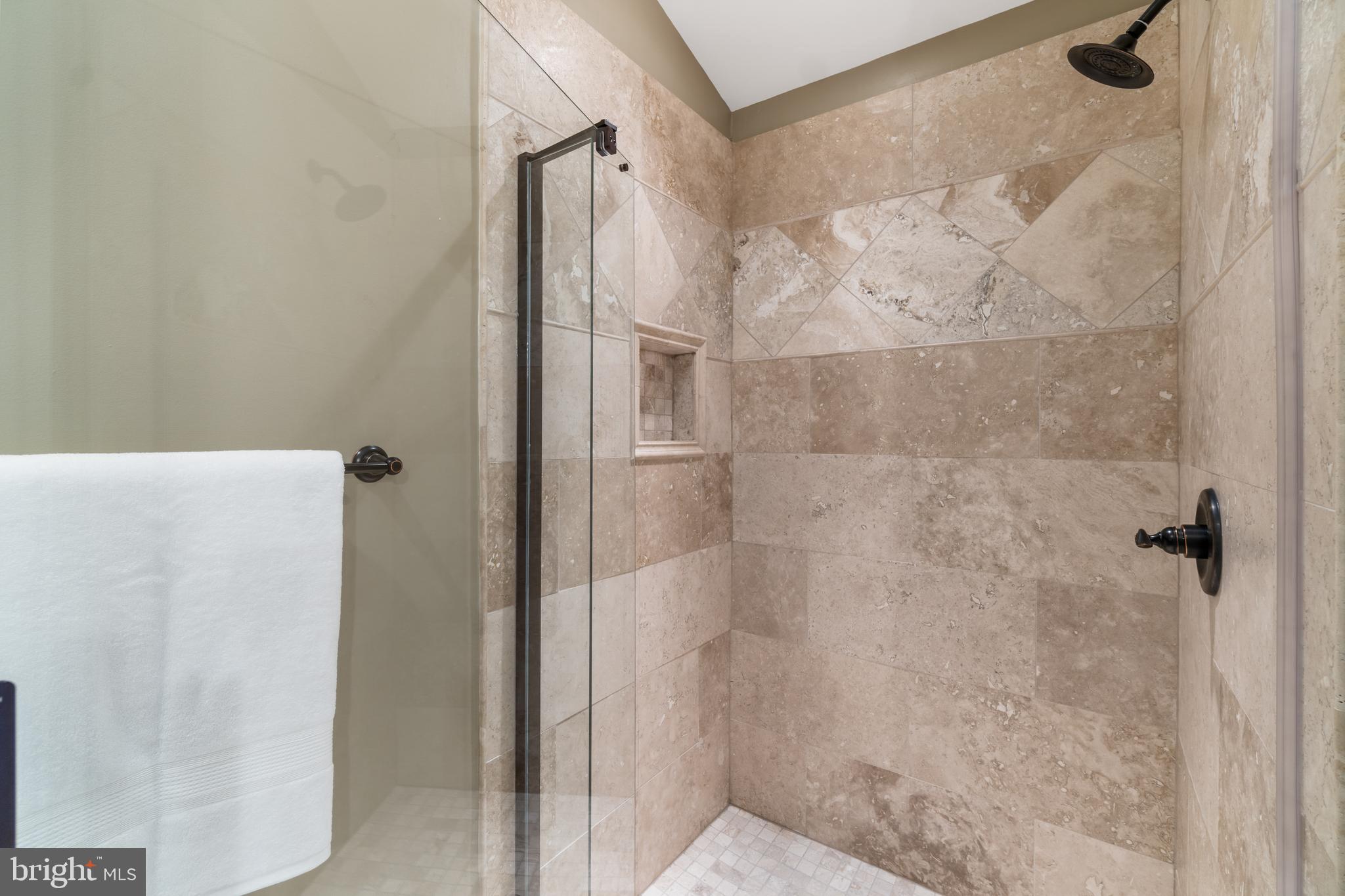 WEST RIVER - Residential