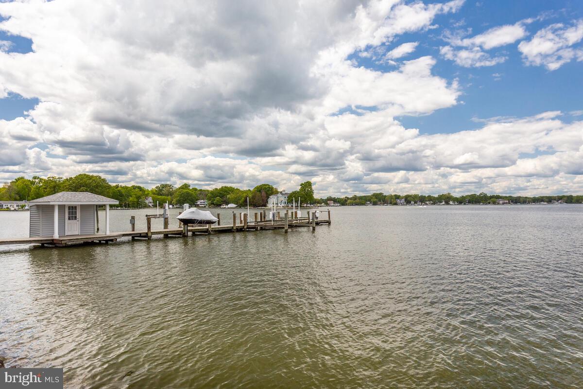 WEST RIVER - Residential