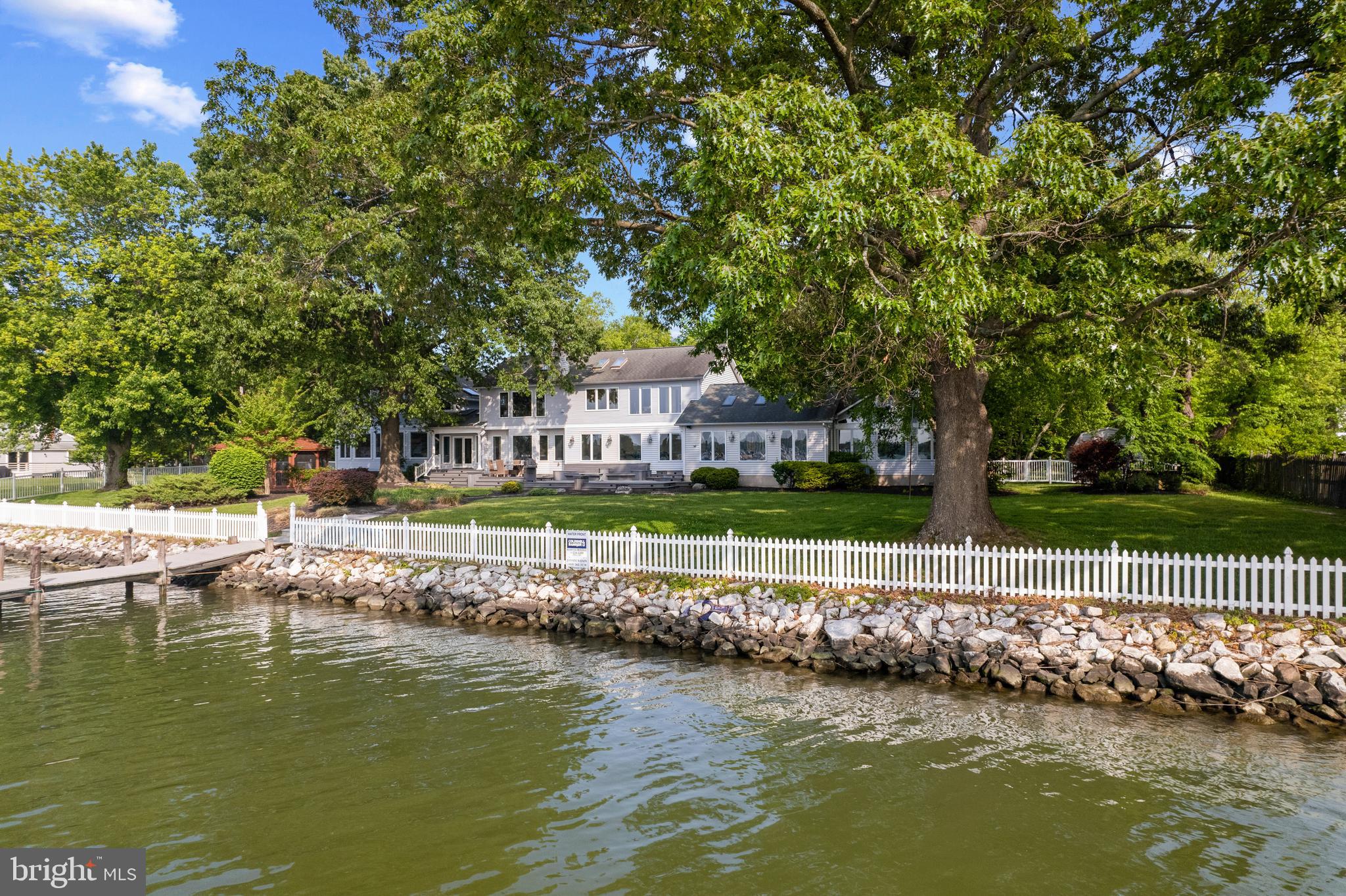 WEST RIVER - Residential