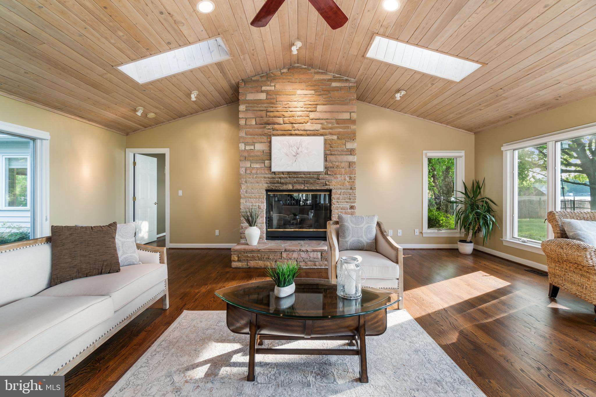 WEST RIVER - Residential