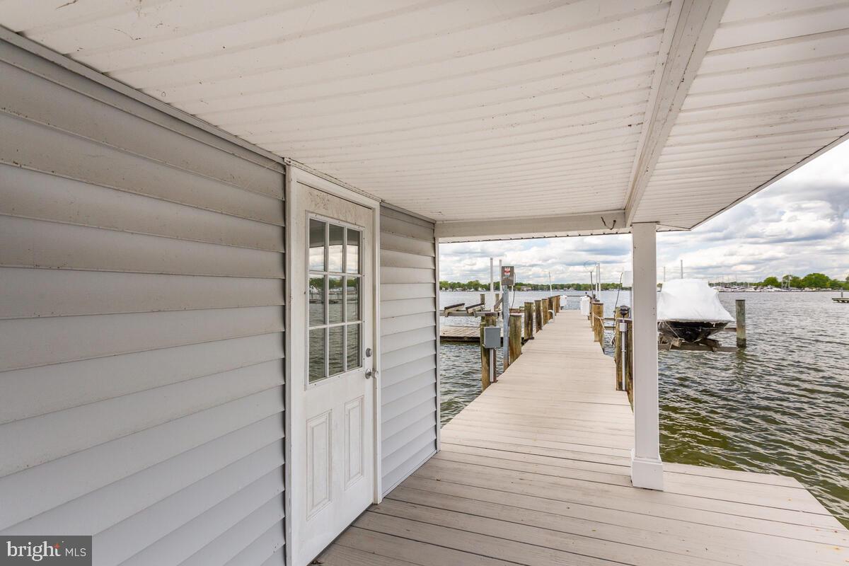 WEST RIVER - Residential