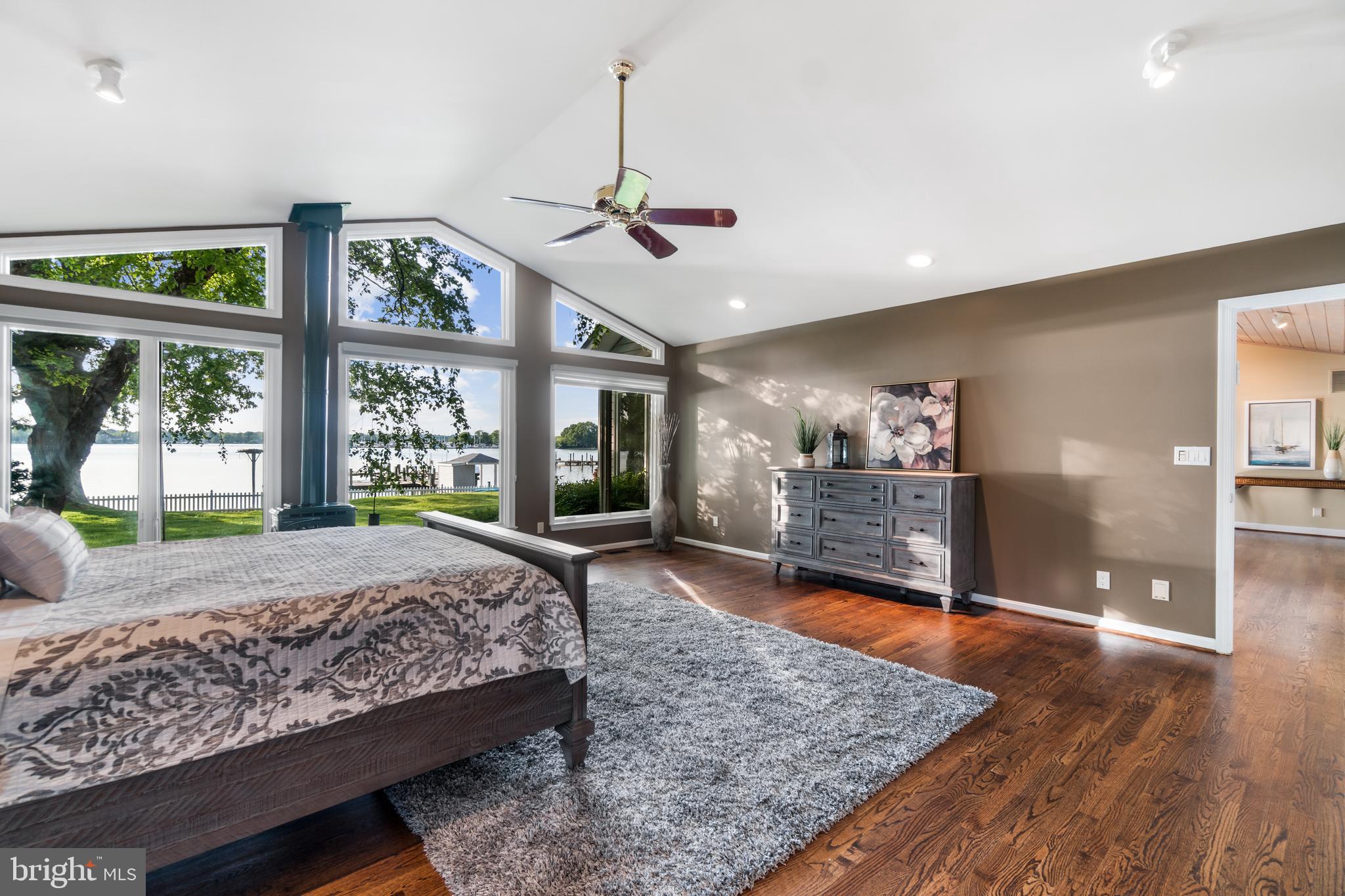 WEST RIVER - Residential