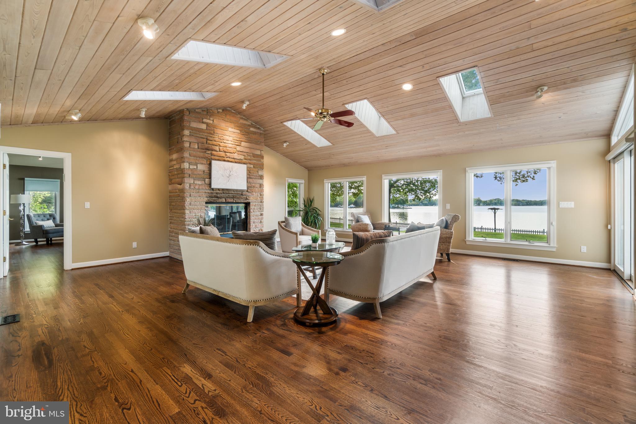 WEST RIVER - Residential