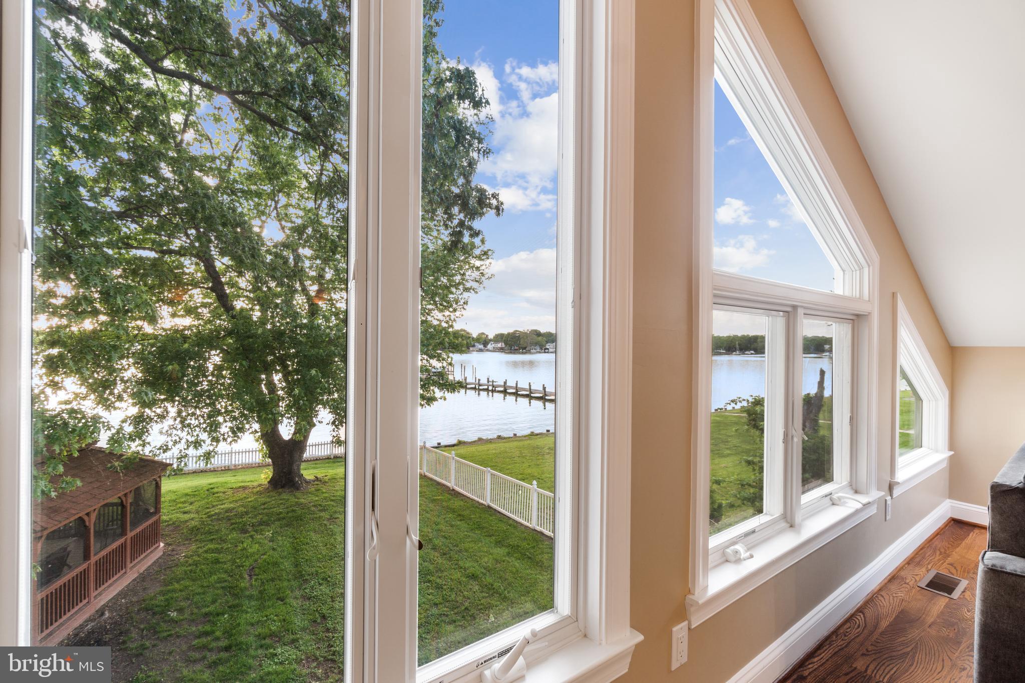 WEST RIVER - Residential