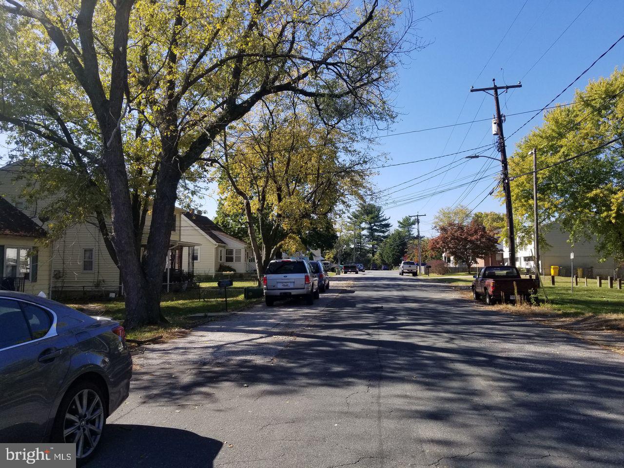 ARUNDEL GARDENS - Residential