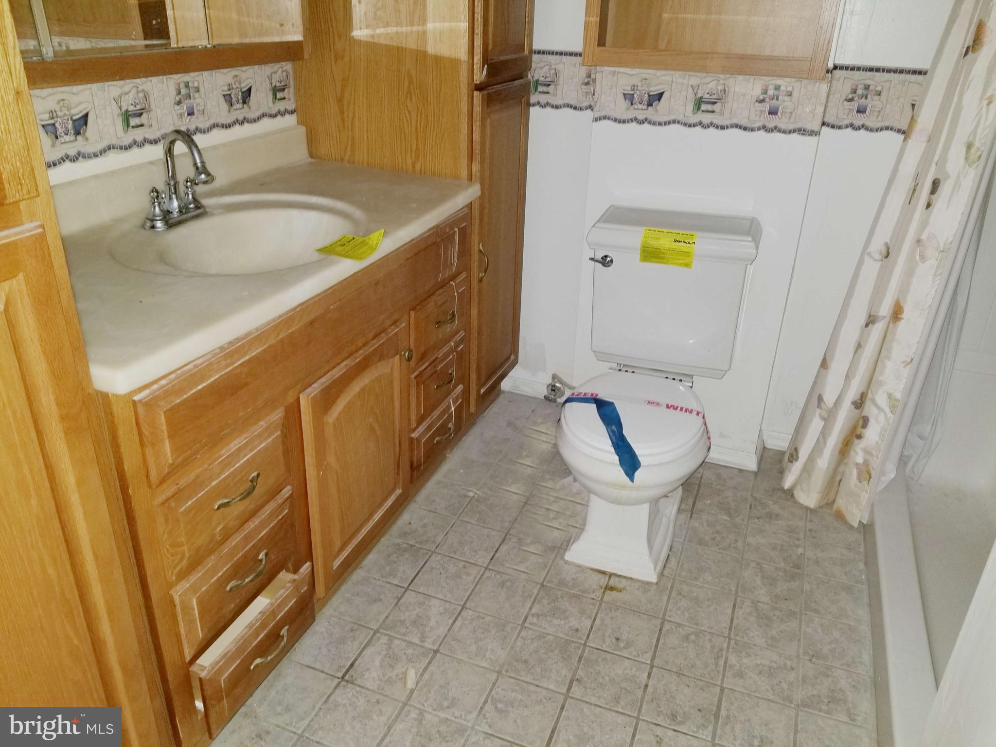 ARUNDEL GARDENS - Residential