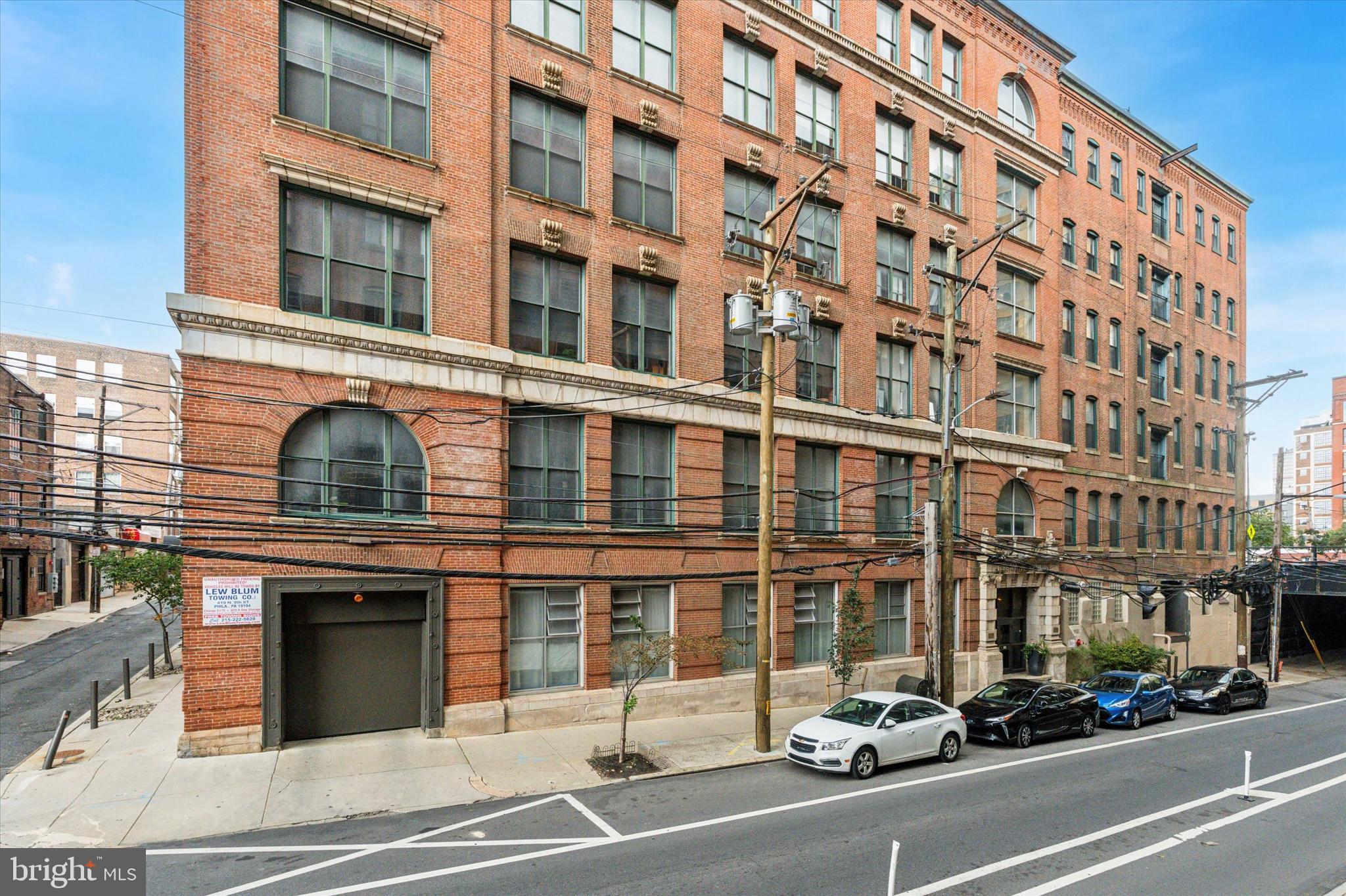 LOFT DISTRICT - Residential Lease