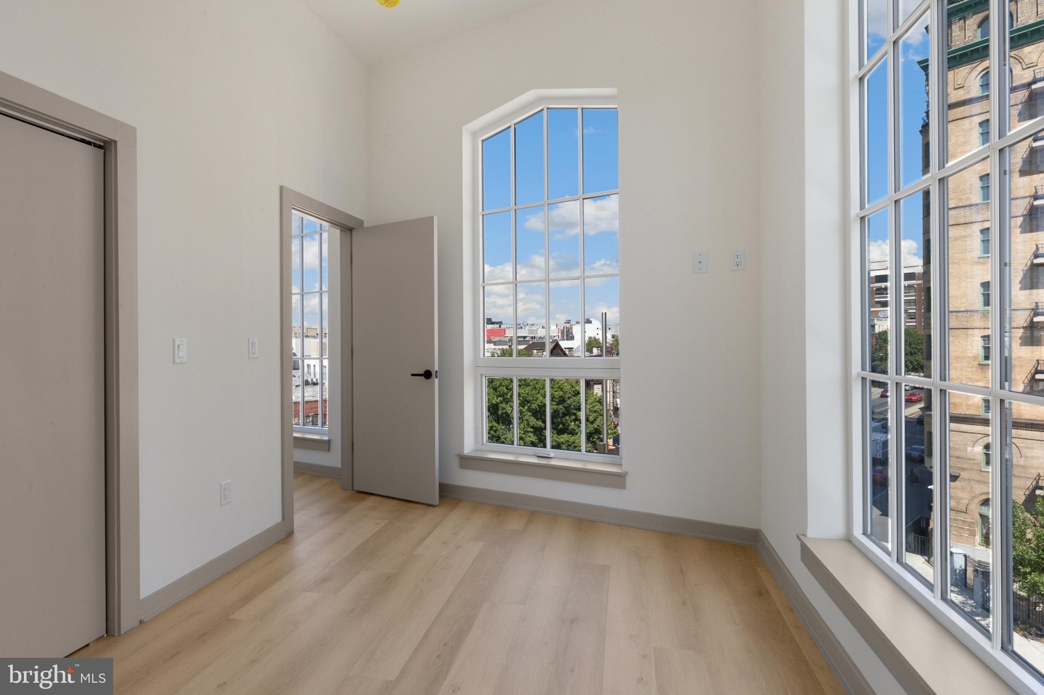 SPRING GARDEN - Residential Lease