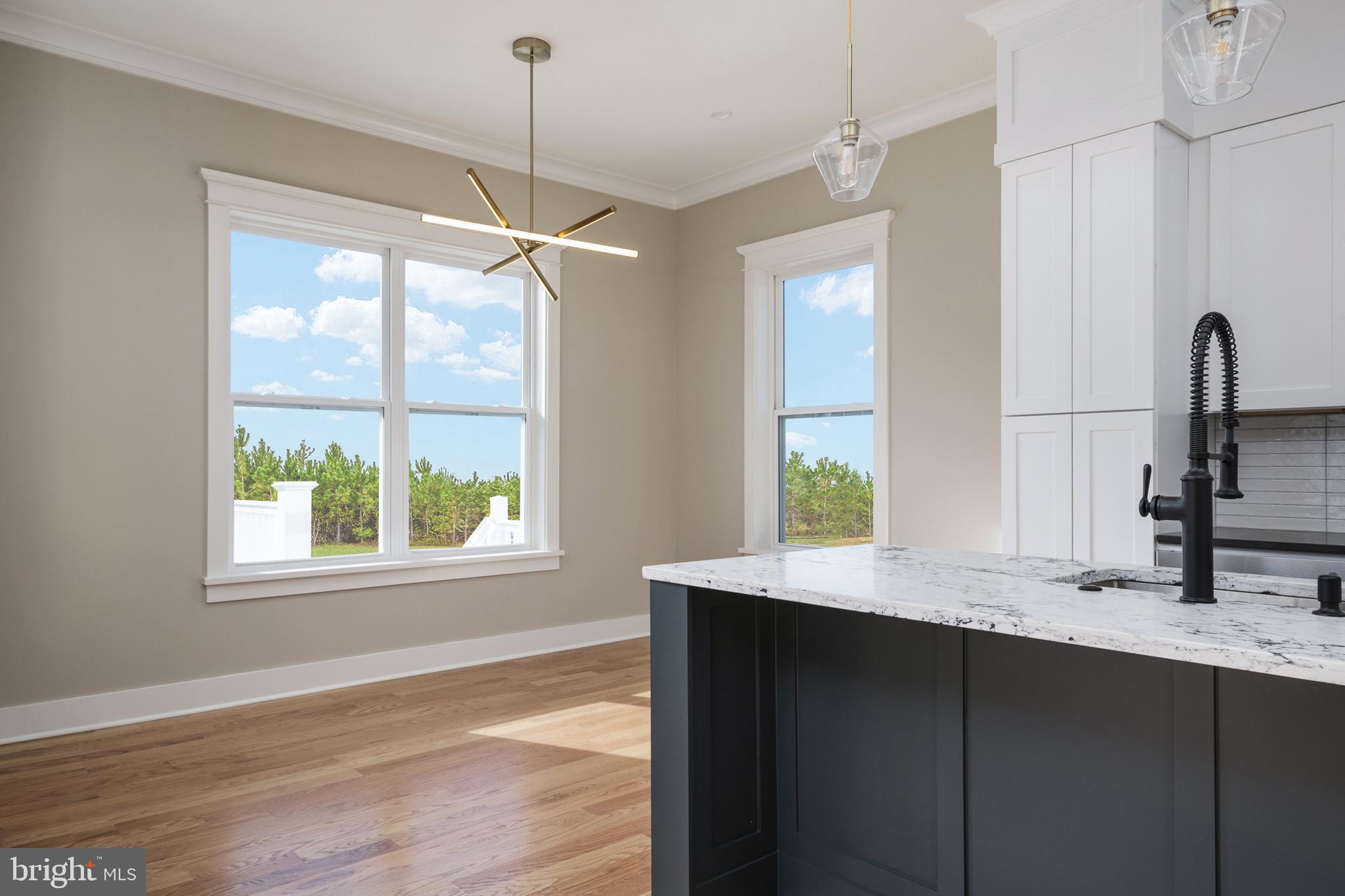 SUFFRAGE POINT - Residential