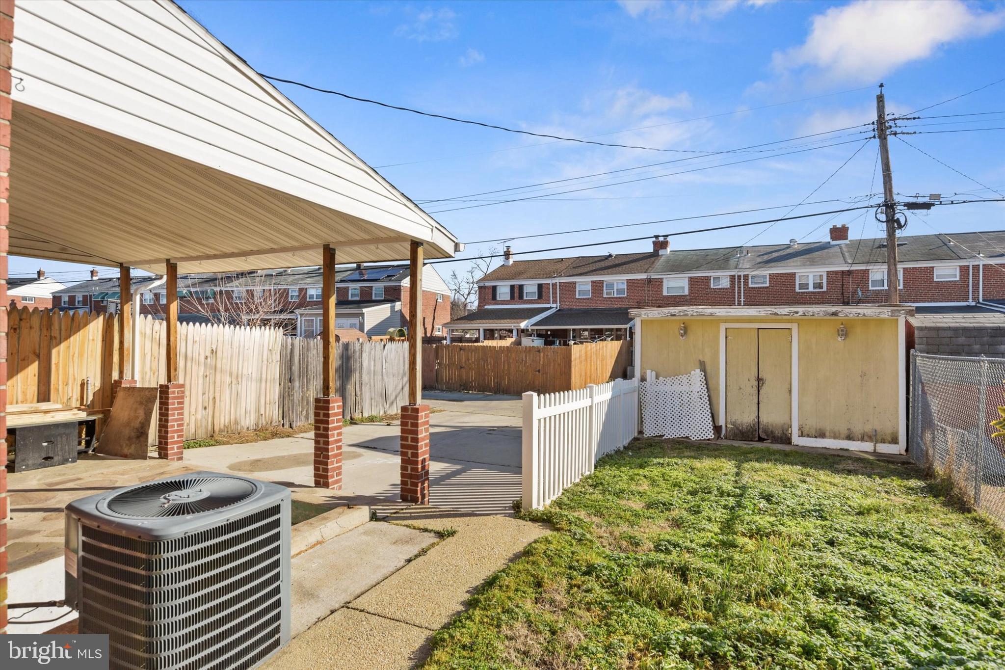 CHARLESMONT - Residential